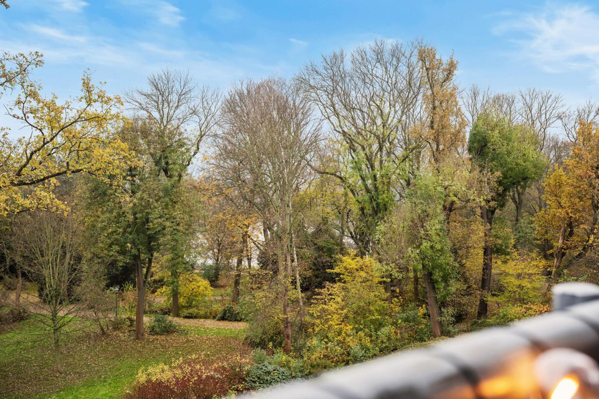 Apartmán Edler Wohnraum Schwanenteich-Oase Mit Balkon, Kaffeevollautomat, Lift & Parkplatz Zwickau Exteriér fotografie